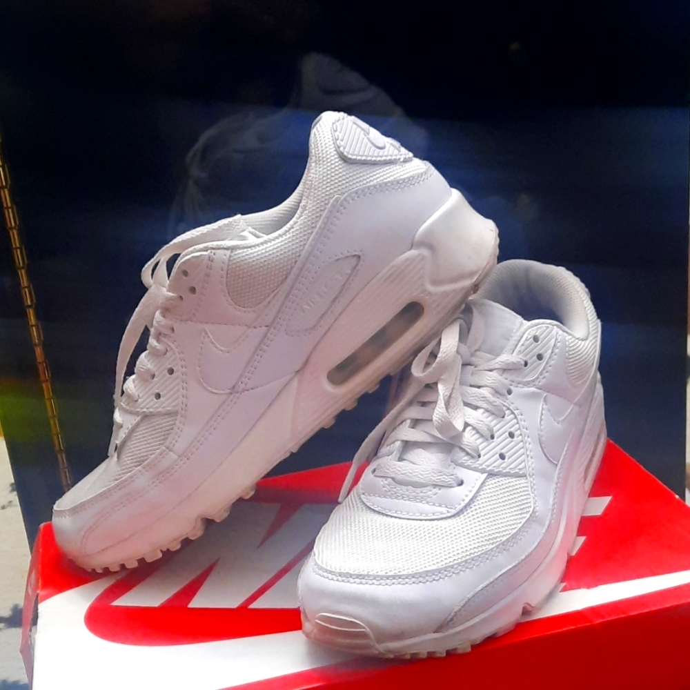Nike